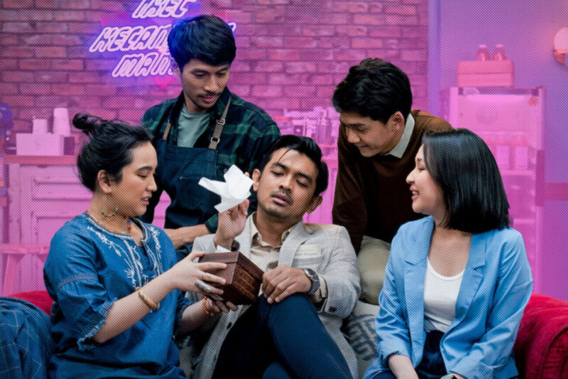 REVIEW SERIAL NETFLIX ‘KLUB KECANDUAN MANTAN’: TONTONAN RINGAN YANG COCOK UNTUK KAWAN MAKAN